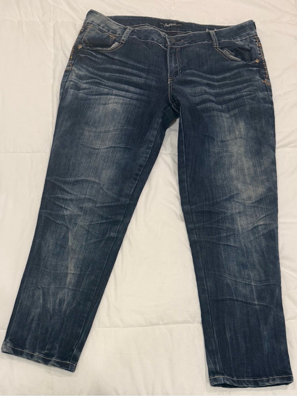 Southpole Dark Wash Distressed Capri Cropped Jeans Size 13 Bold Stitching